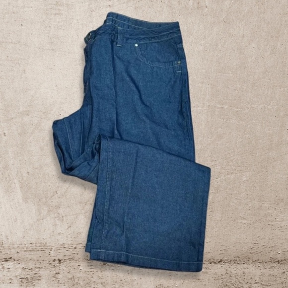 Woman within Petite Jeans NWOT - Picture 1 of 4